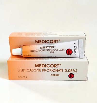 MEDICORT Cream Fluticasone Propionate for dryness & inflammation
